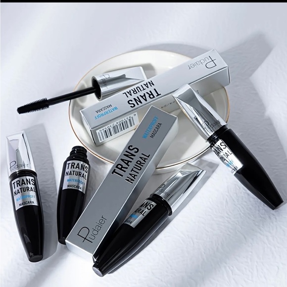 Waterproff Mascara - Picture 1 of 4